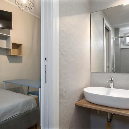 Raven Color Affittacamere